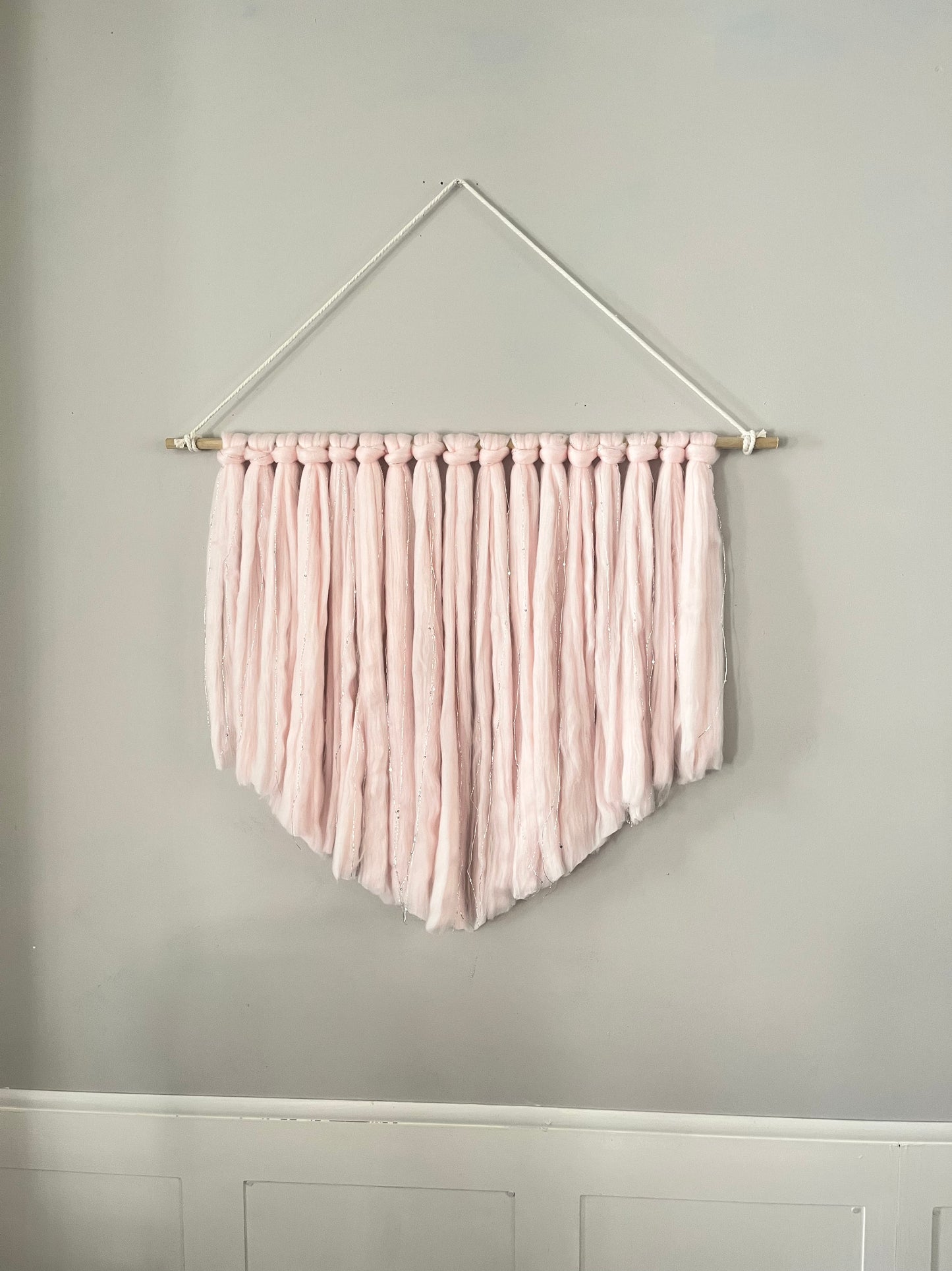 “Princesa” Blush Pink Silver Threaded Wool Roving Wall Hanging
